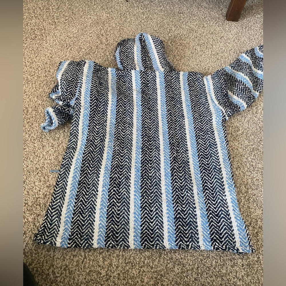 Drug rug style sweat shirt